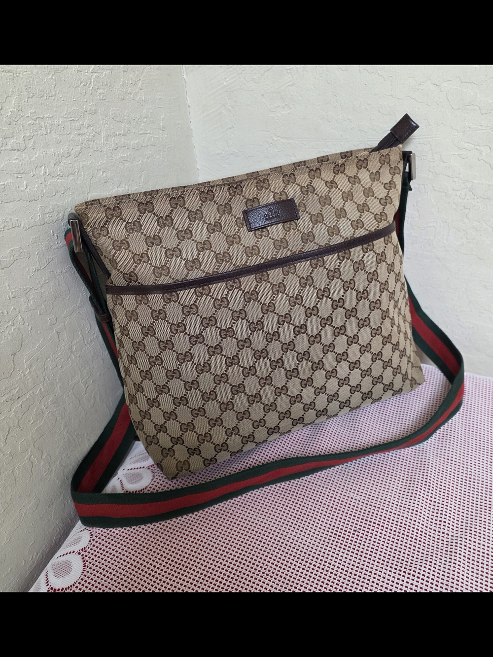 Gucci GG Canvas Large Crossbody Bag AUTHENTIC - Picture 2 of 16